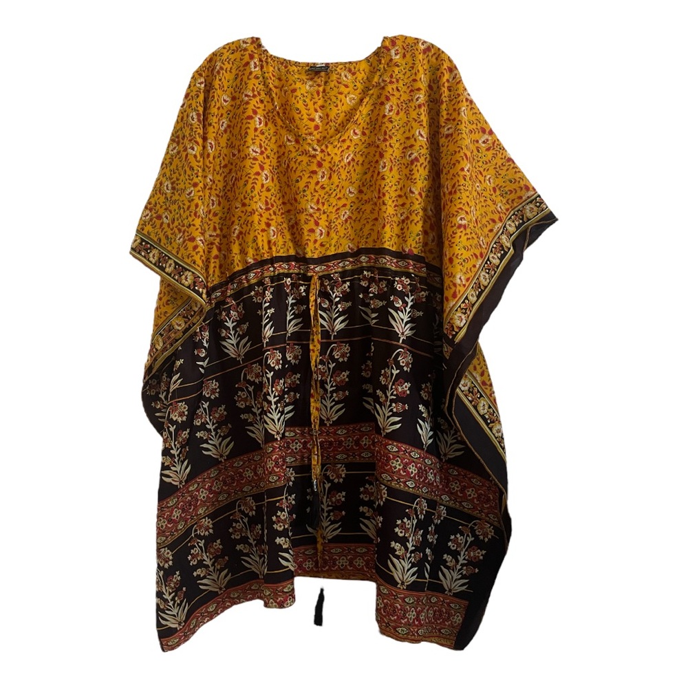 Sari kaftan by Whose Sari Now